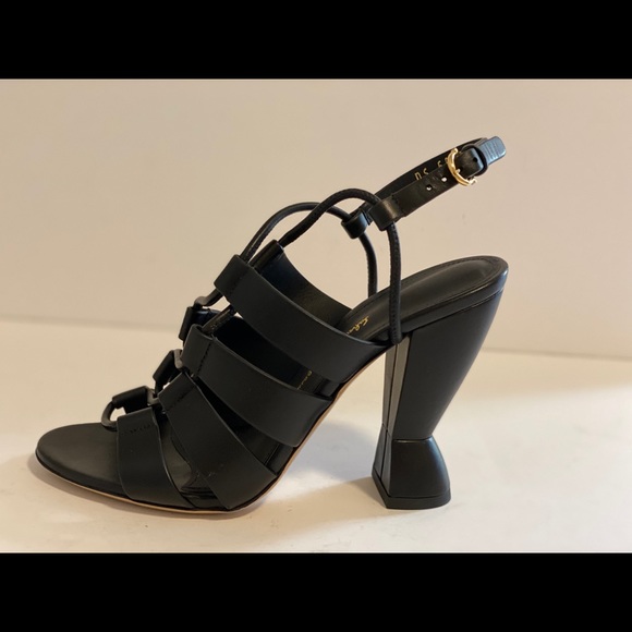 Salvatore Ferragamo Shoes - SALVATORE FERRAGAMO SIRMIO STRAPPY LEATHER